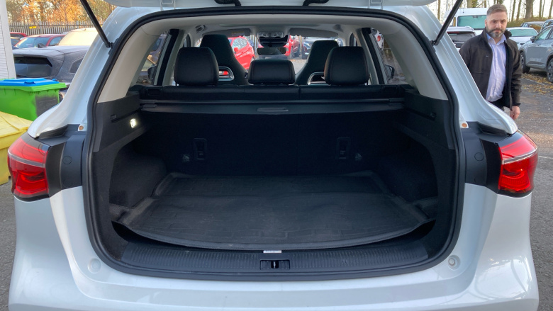 MG Hs 1.5 T-GDI Exclusive 5dr Petrol Hatchback